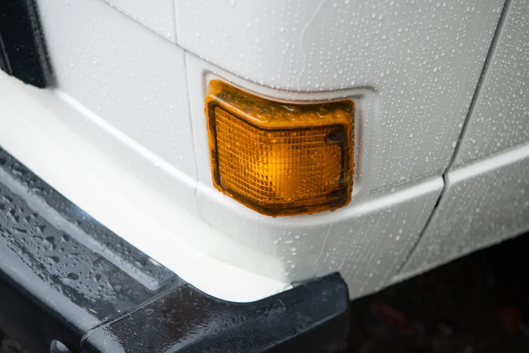 1987 Volkswagen Bay-Window Camper - Image 19 of 31