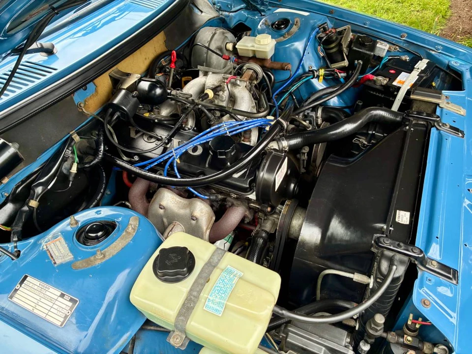 1987 Volvo 245 - Image 8 of 24