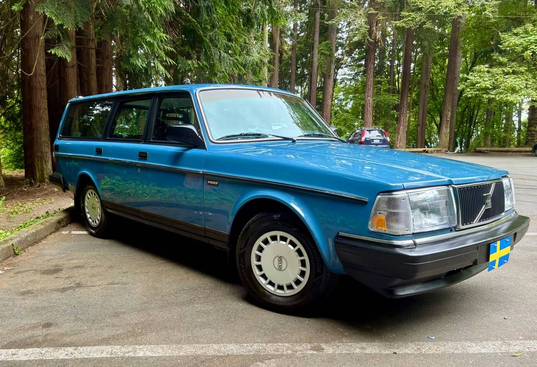 1987 Volvo 245 - Image 15 of 24