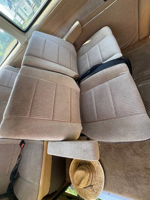 1987 Volkswagen Vanagon - Image 10 of 12