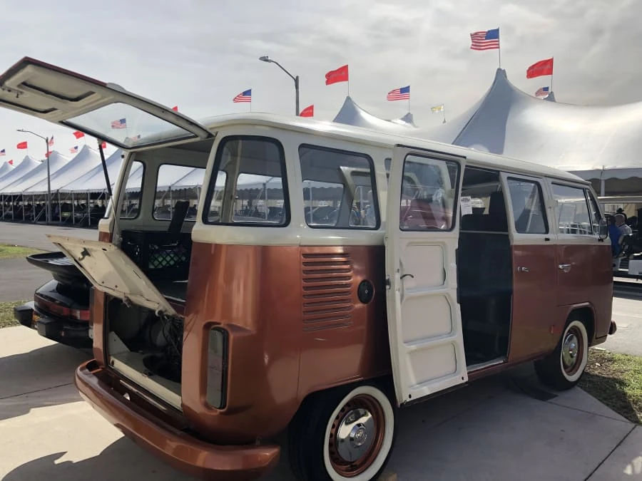 1987 Volkswagen Bay-Window Bus - Image 5 of 7