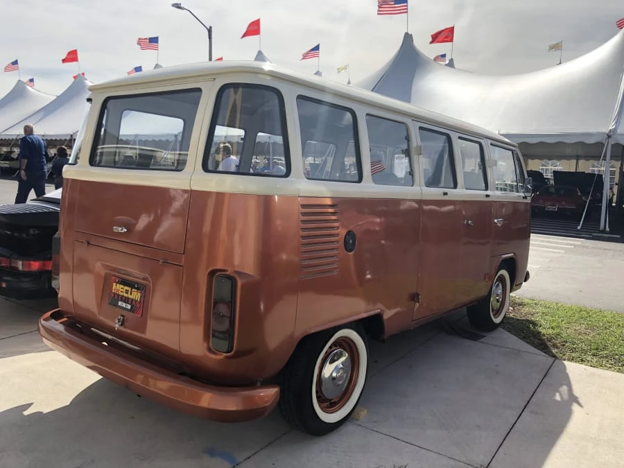 1987 Volkswagen Bay-Window Bus - Image 2 of 7