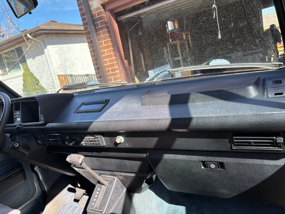 1987 Volkswagen Bay-Window Bus - Image 16 of 21