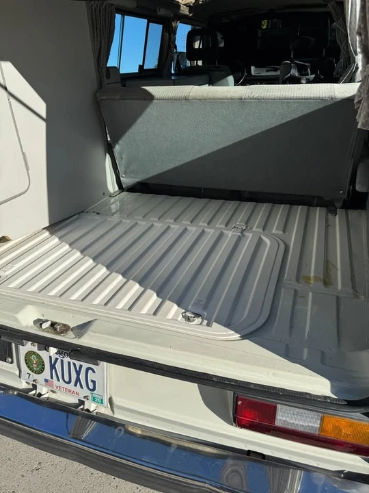 1987 Volkswagen Vanagon - Image 15 of 16