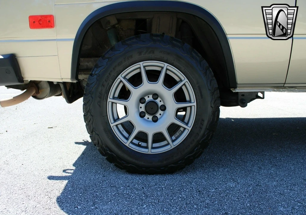 1987 Volkswagen Vanagon - Image 18 of 21