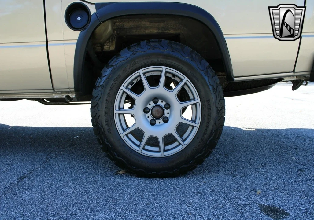 1987 Volkswagen Vanagon - Image 17 of 21