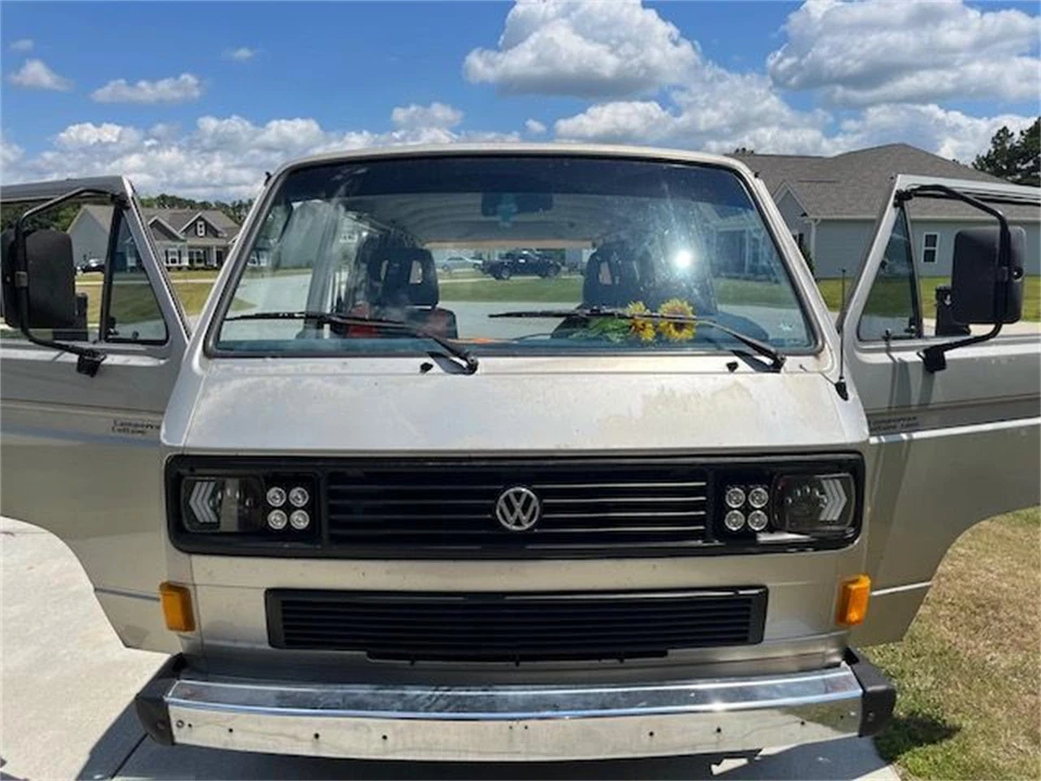 1987 Volkswagen Vanagon - Image 15 of 17