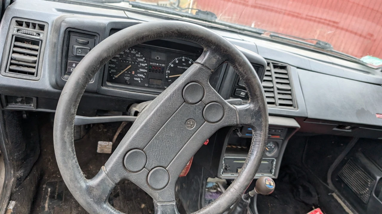 1987 Volkswagen Scirocco - Image 2 of 16