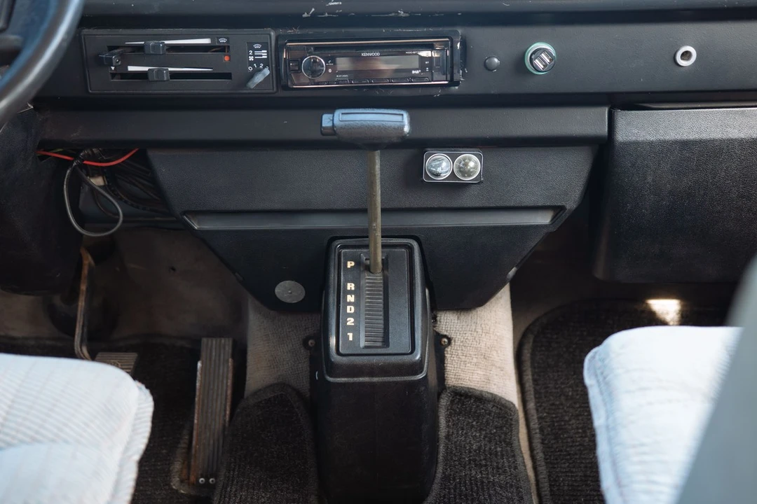 1987 Volkswagen Vanagon - Image 23 of 30