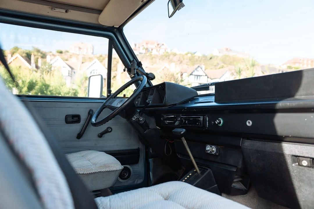 1987 Volkswagen Vanagon - Image 27 of 30