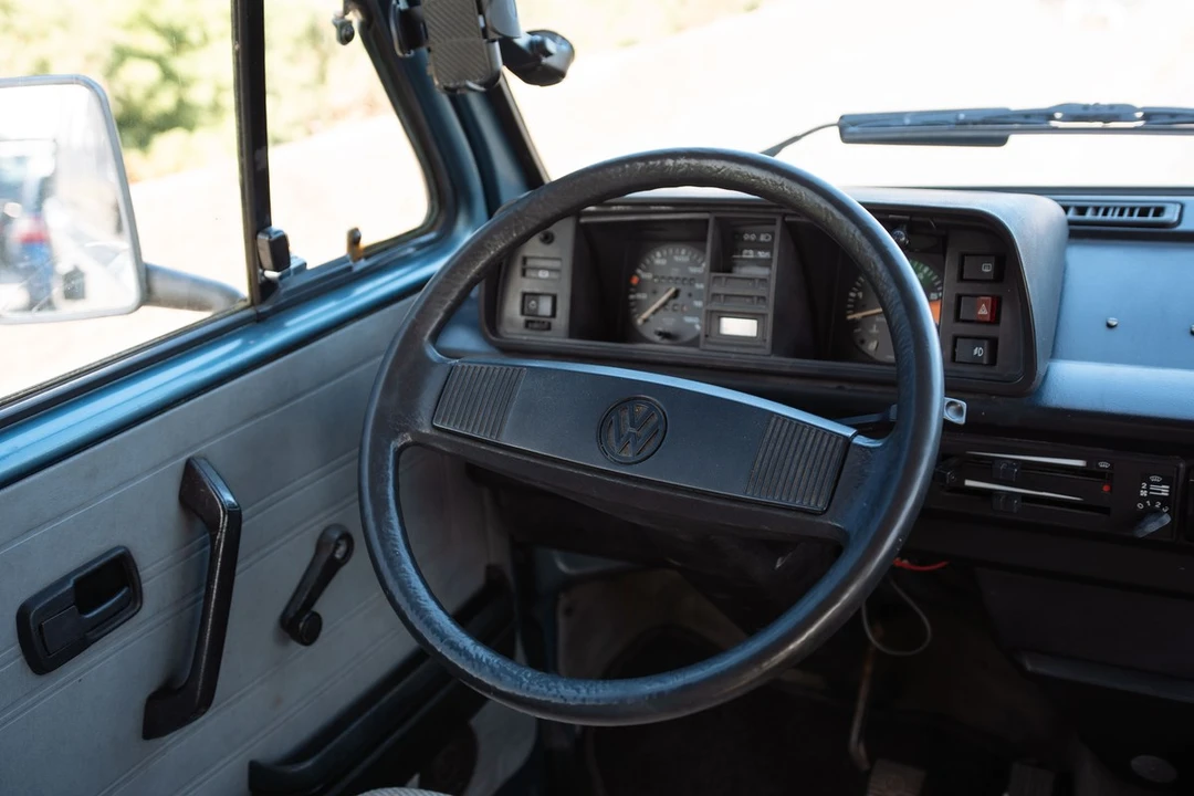 1987 Volkswagen Vanagon - Image 21 of 30