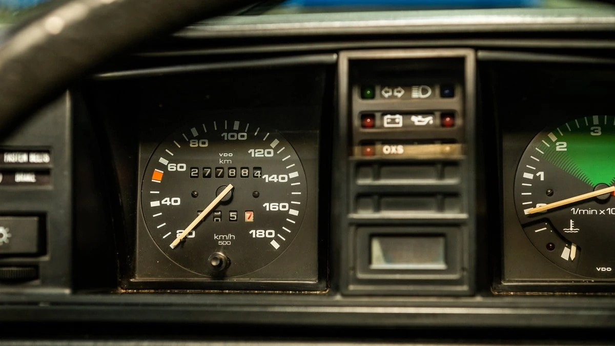 1987 Volkswagen Vanagon - Image 18 of 30