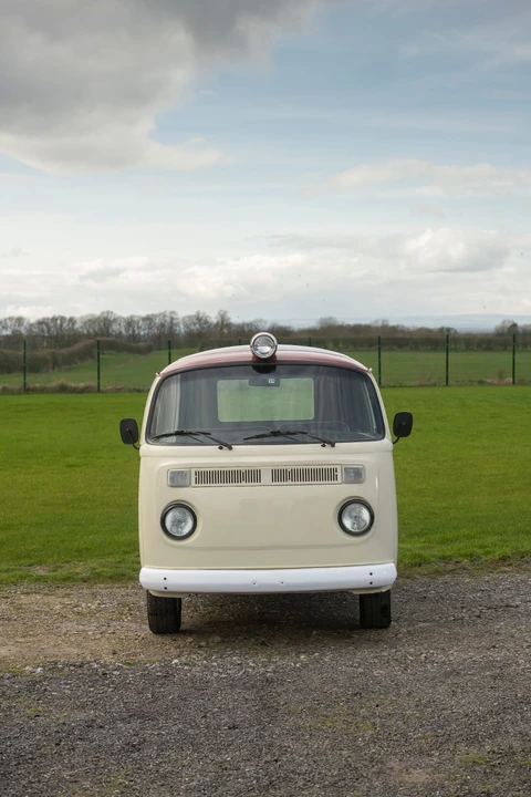 1987 Volkswagen Bay-Window Bus - Image 14 of 31