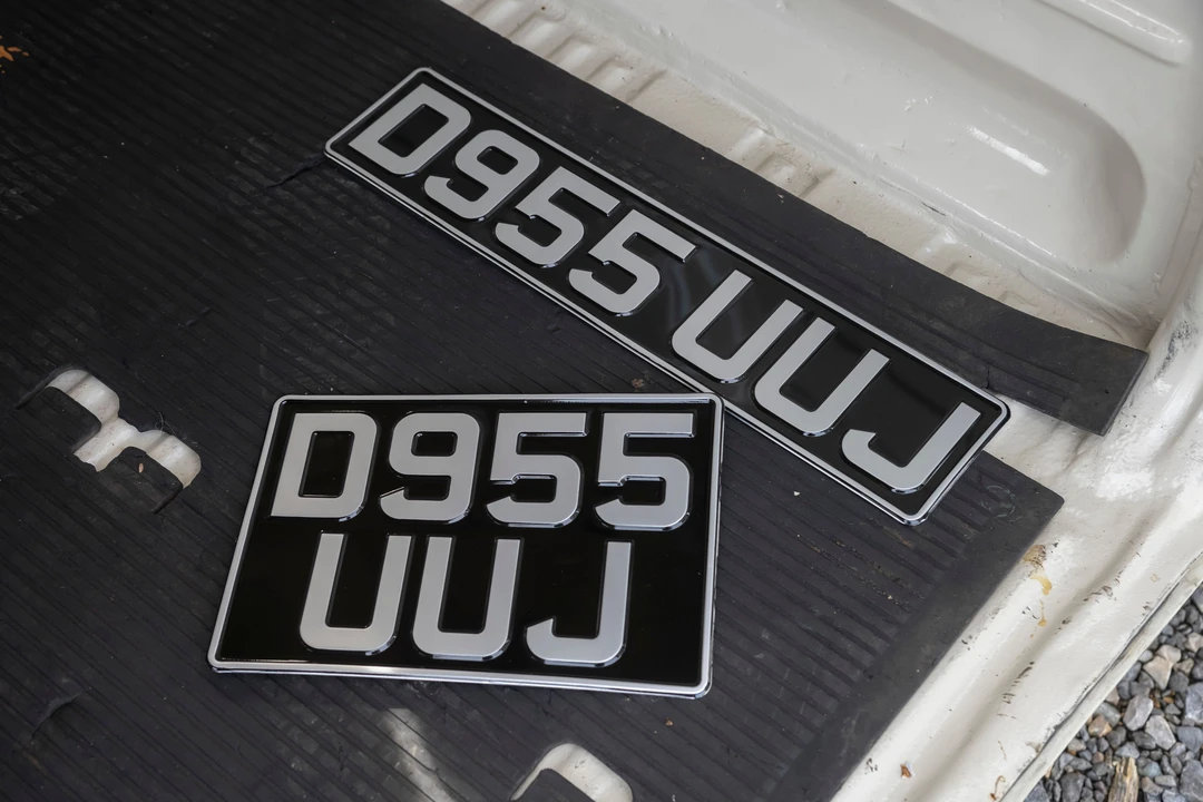 1987 Volkswagen Bay-Window Bus - Image 27 of 31