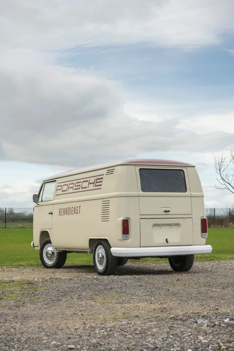 1987 Volkswagen Bay-Window Bus - Image 24 of 31