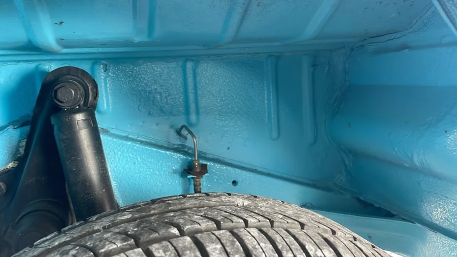 1987 Volkswagen Bay-Window Bus - Image 26 of 31