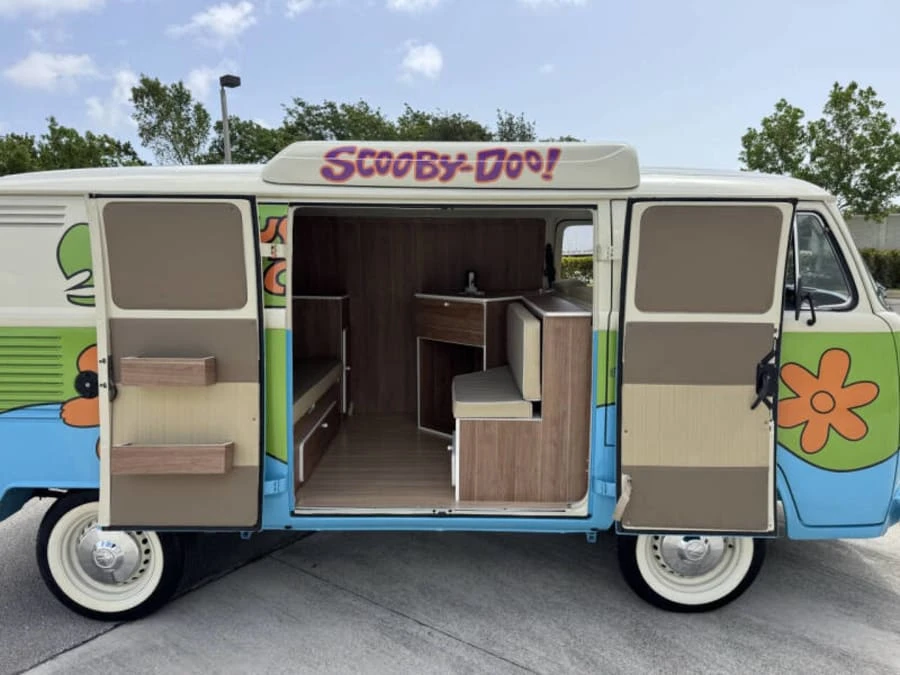 1987 Volkswagen Bay-Window Bus - Image 15 of 31