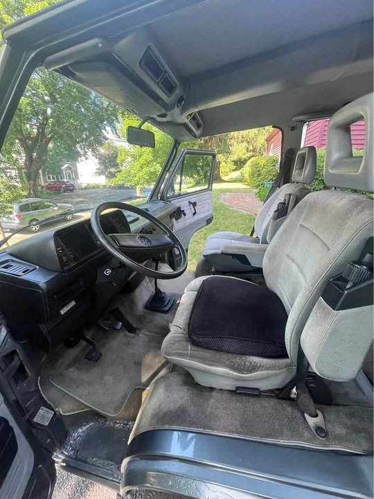 1987 Volkswagen Vanagon - Image 2 of 6