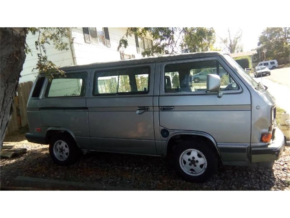 1987 Volkswagen Vanagon - Image 10 of 12