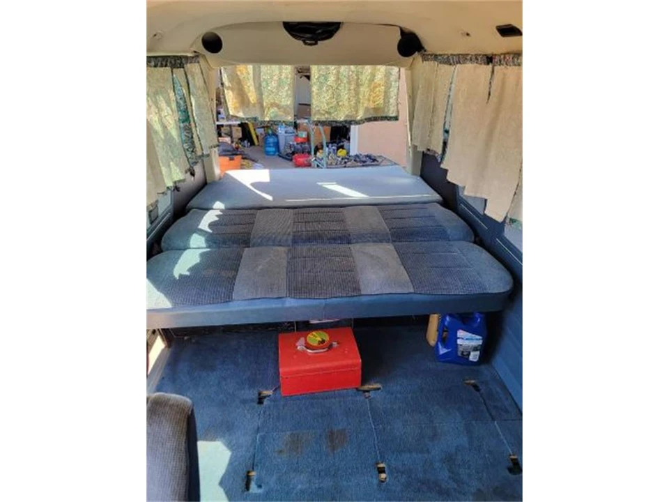 1987 Volkswagen Vanagon - Image 13 of 19