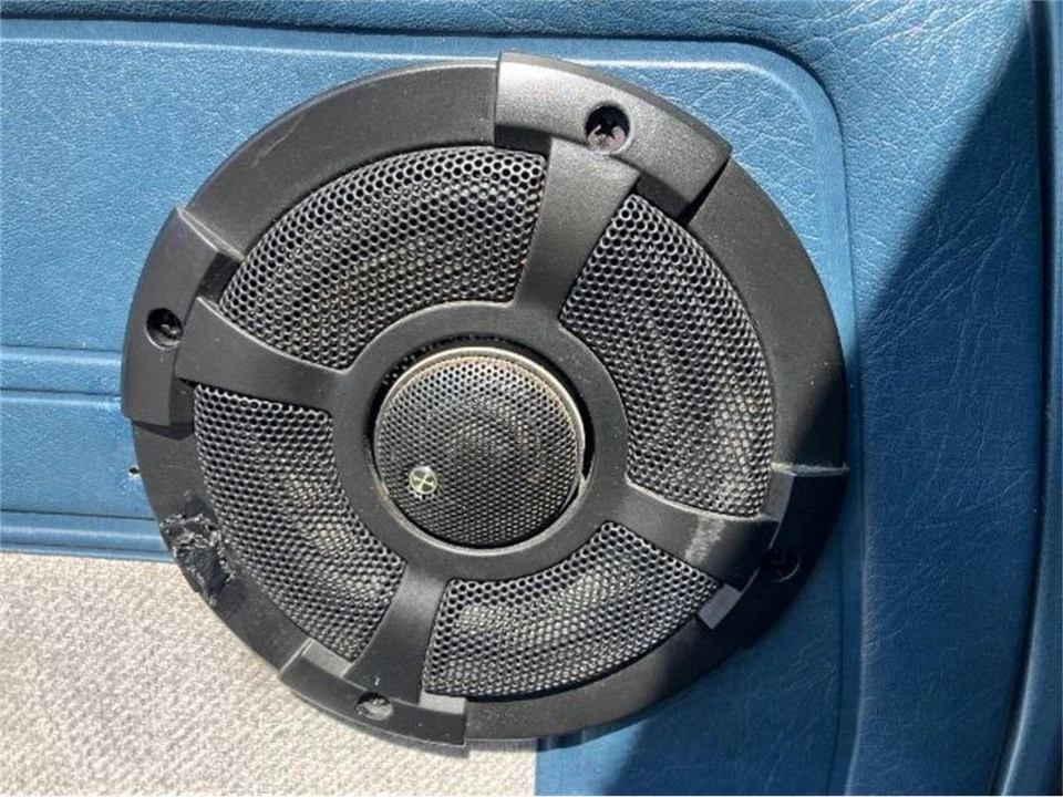 1987 Volkswagen Vanagon - Image 16 of 23