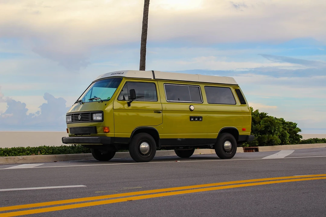 1987 Volkswagen Vanagon - Image 25 of 31