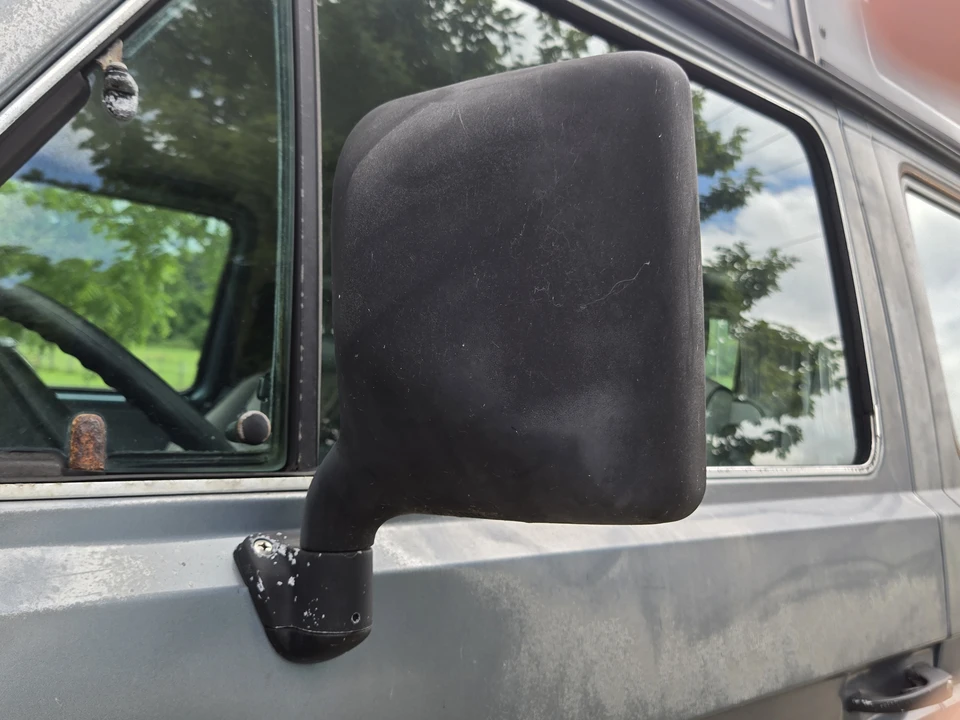 1987 Volkswagen Vanagon - Image 23 of 31