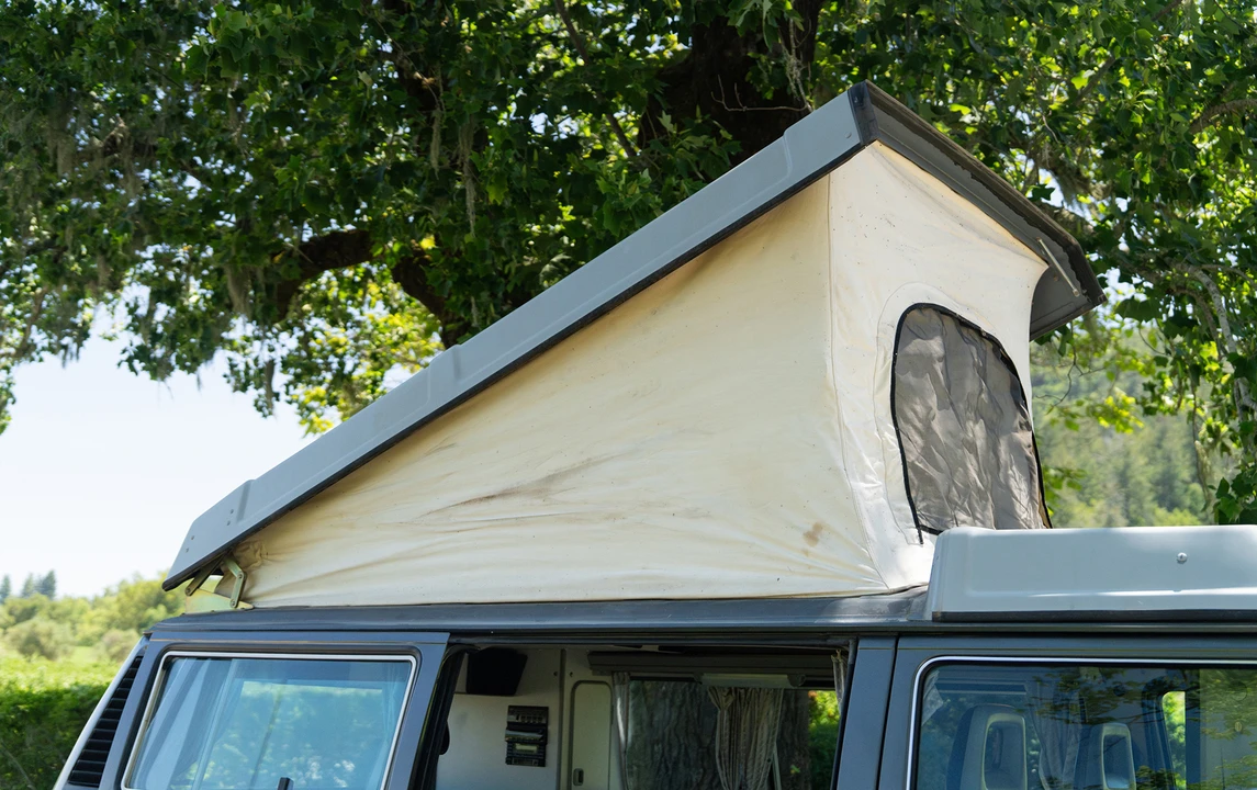 1987 Volkswagen Vanagon - Image 17 of 18