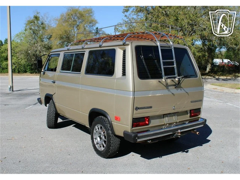 1987 Volkswagen Vanagon - Image 17 of 31