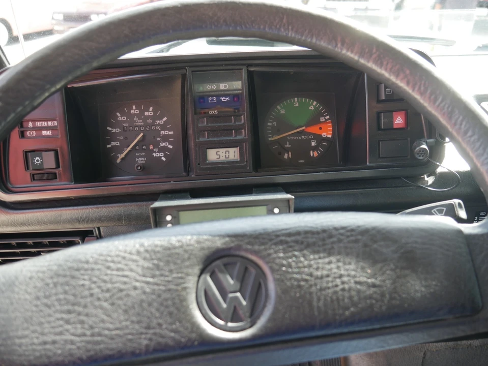 1987 Volkswagen EuroVan - Image 19 of 21