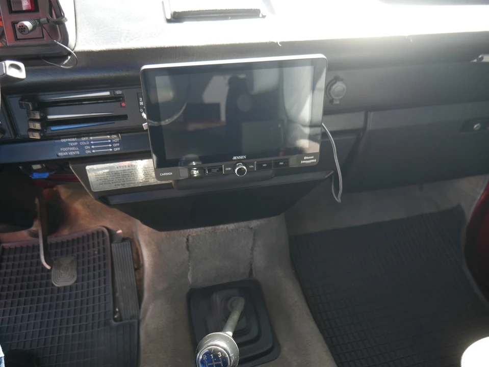 1987 Volkswagen EuroVan - Image 20 of 21