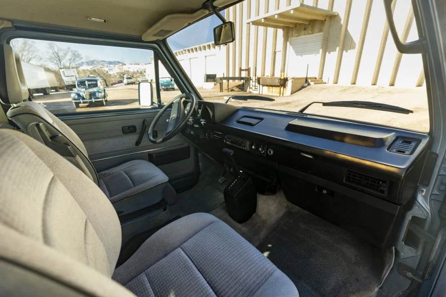 1987 Volkswagen EuroVan - Image 13 of 16