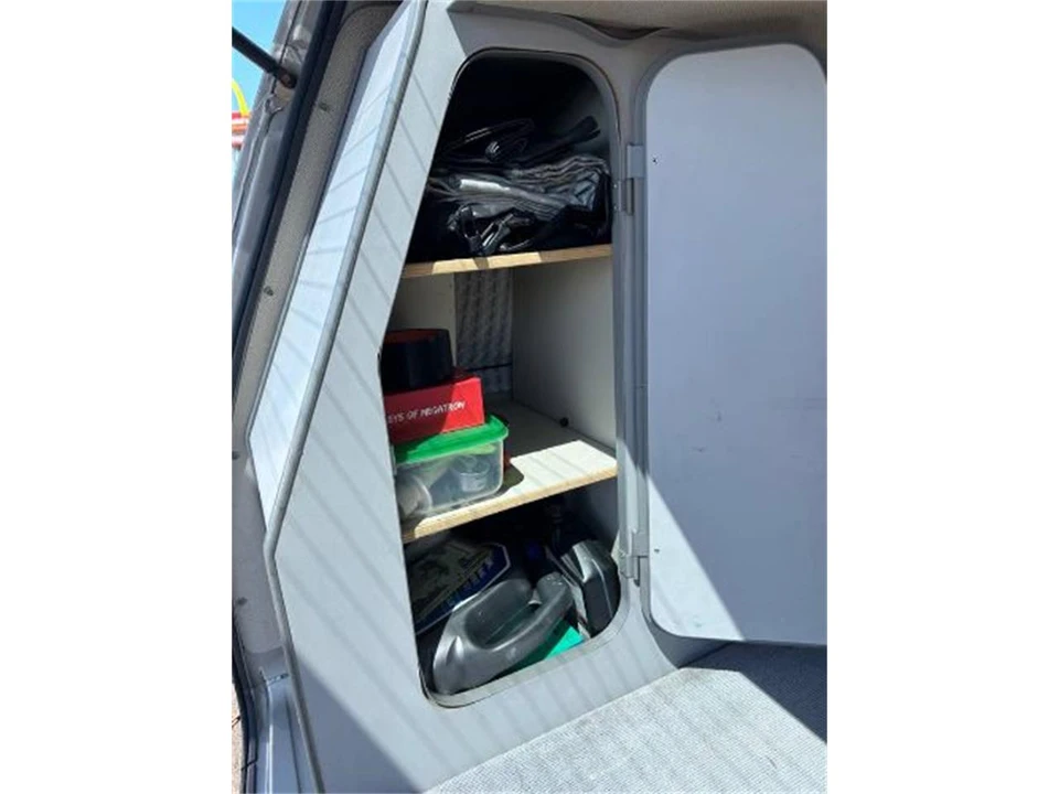 1987 Volkswagen Vanagon - Image 6 of 18