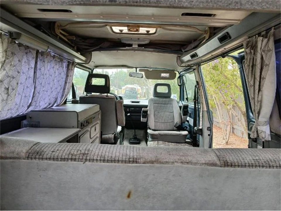 1987 Volkswagen Vanagon - Image 16 of 23