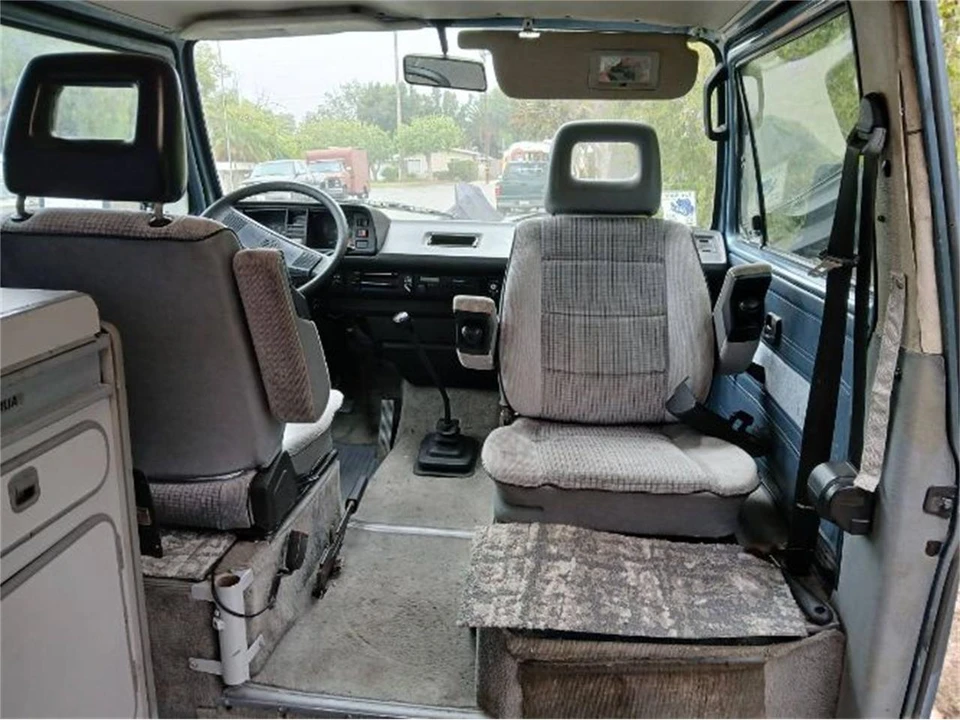 1987 Volkswagen Vanagon - Image 21 of 22
