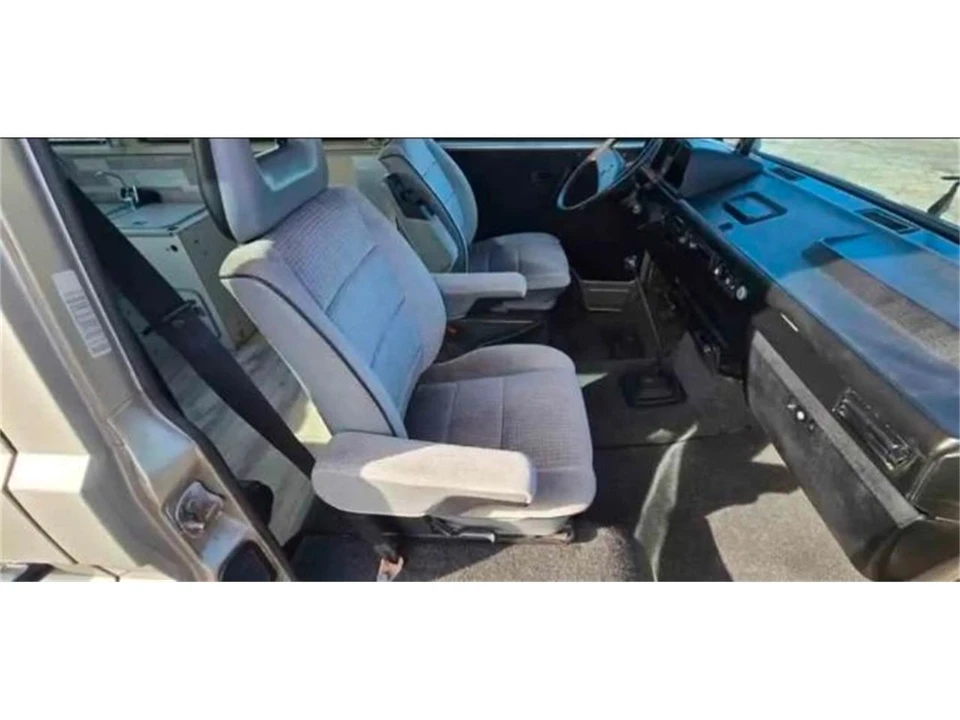 1987 Volkswagen Vanagon - Image 7 of 21