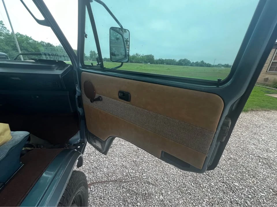 1987 Volkswagen Vanagon - Image 10 of 13