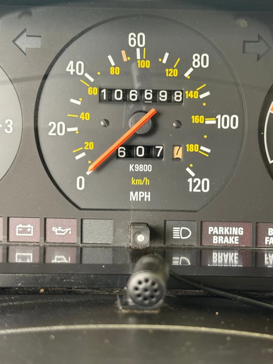 1987 Volvo 245 - Image 27 of 31