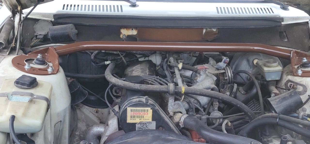 1987 Volvo 244 - Image 13 of 15