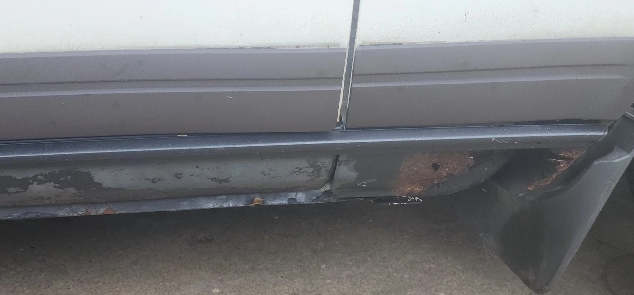 1987 Volvo 244 - Image 3 of 15