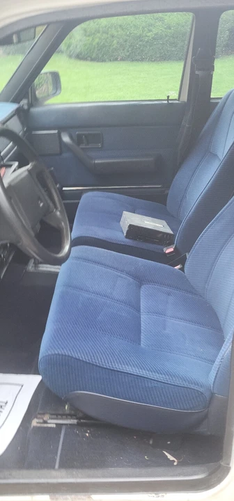 1987 Volvo 244 - Image 9 of 15