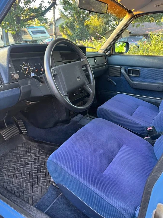 1987 Volvo 244 - Image 15 of 17