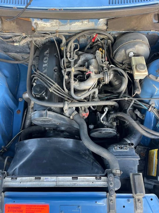 1987 Volvo 244 - Image 13 of 17