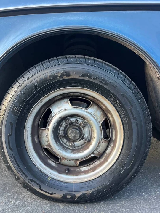 1987 Volvo 244 - Image 14 of 17