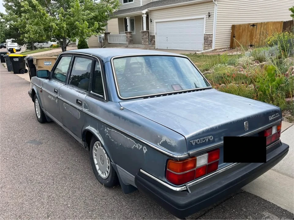 1987 Volvo 244 - Image 13 of 14