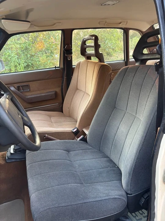 1987 Volvo 244 - Image 13 of 19