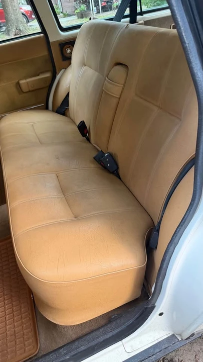 1987 Volvo 245 - Image 9 of 11