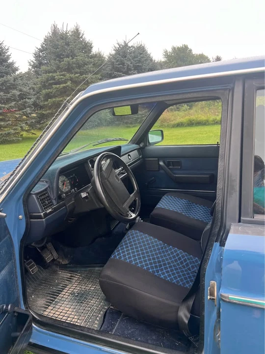 1987 Volvo 245 - Image 6 of 8