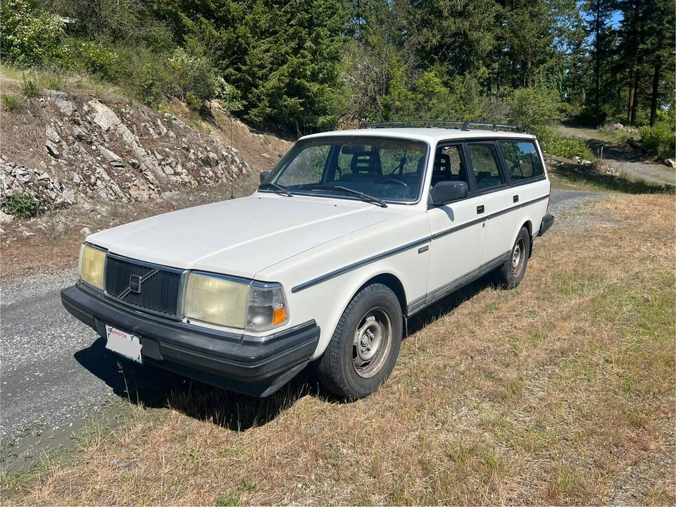 1987 Volvo 245 - Image 3 of 9