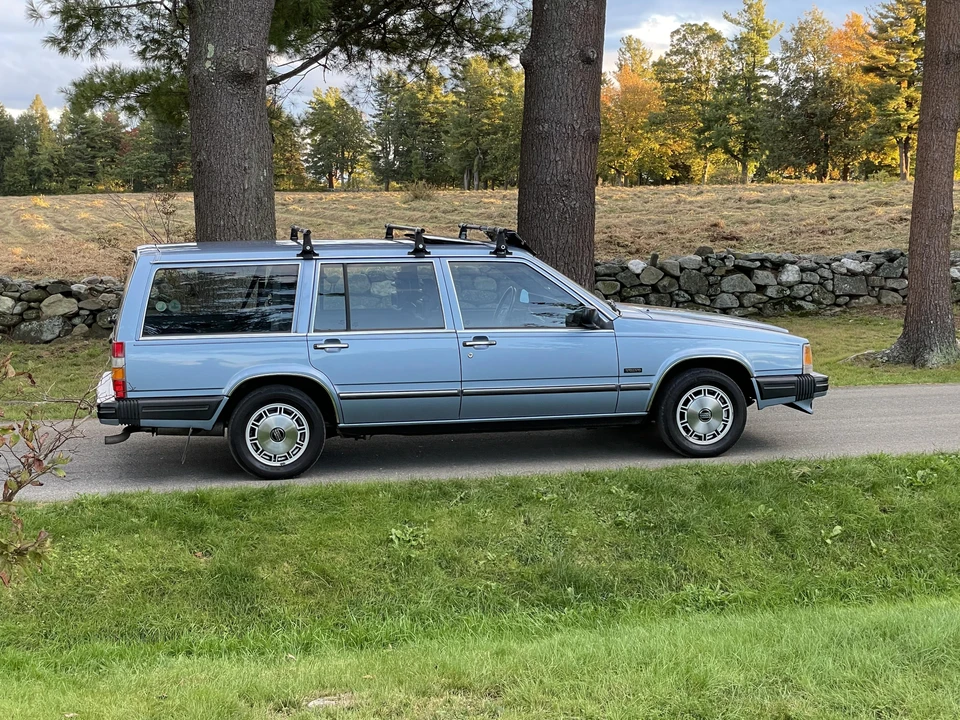 1987 Volvo 740 - Image 13 of 31